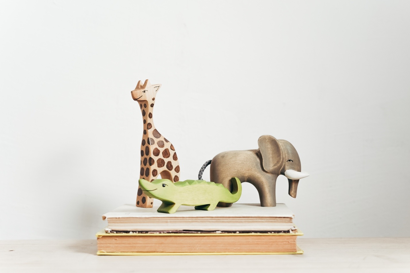toys,books