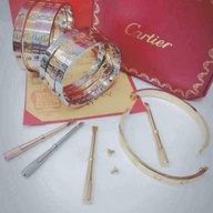 LOVE BANGLE