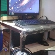 SECONDHAND computer set