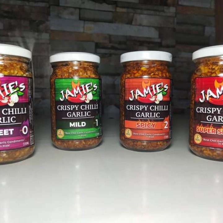 JAMIE'S CRISPY CHILI GARLIC at 150.00 from Bulacan. LookingFour Buy