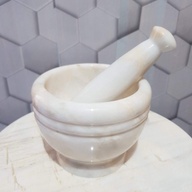 Mortar and pestle size 5"
