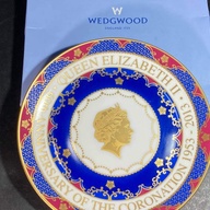 Porcelain commemorative plate (2013) -60th anniversary of Queen Elizabeth coronations