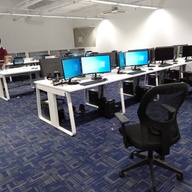 OFFICE LINEAR PARTITION WITH SCREEN PANEL