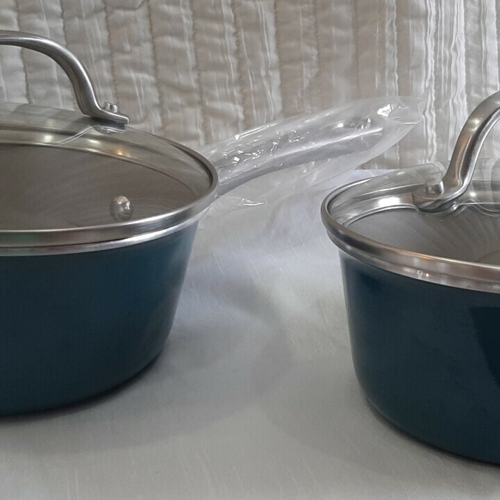 Kitchenware Ayesha with lid at 2000.00 from Albay. LookingFour Buy