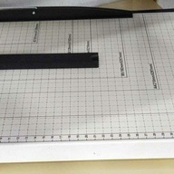 A4 paper cutter (metal base)