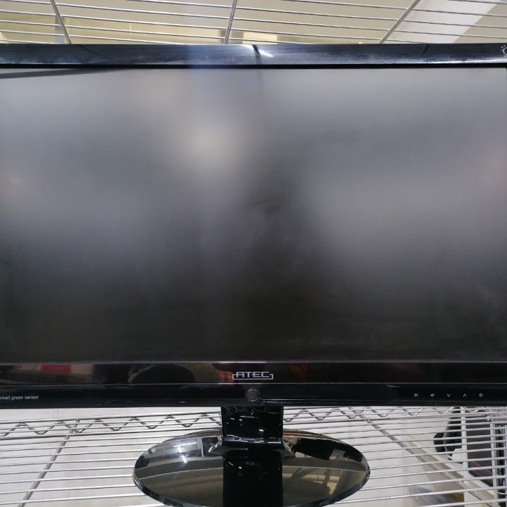 23" WIDE LCD MONITOR FOR SALE! at 3500.00 from Quezon City