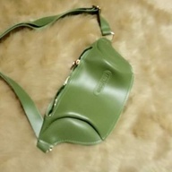 Unisex leather belt bag