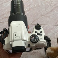 Fuji film finePix S8200