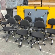 CLERICAL CHAIR WITH ARMREST / OFFICE CHAIR