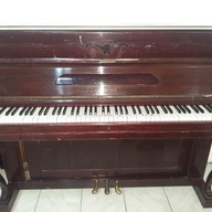 Antique Piano