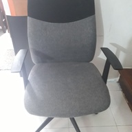 preloved computer chair