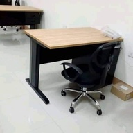 Customized Office Freestanding Computer Desk tables Office Furniture