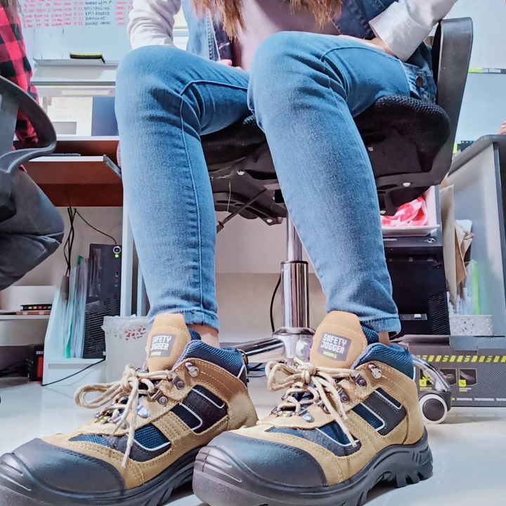 buy safety shoes online