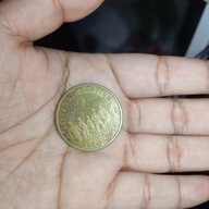 5 pesos coin
