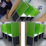Customized Workstation Cubicles Fabric with glass and laminated worktop top partition