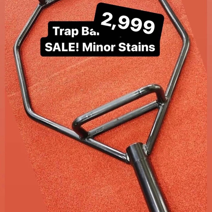 Trap Bar 2,999 SALE! Minor Stains at 2999.00 from Santa Maria, Bulacan. LookingFour Buy