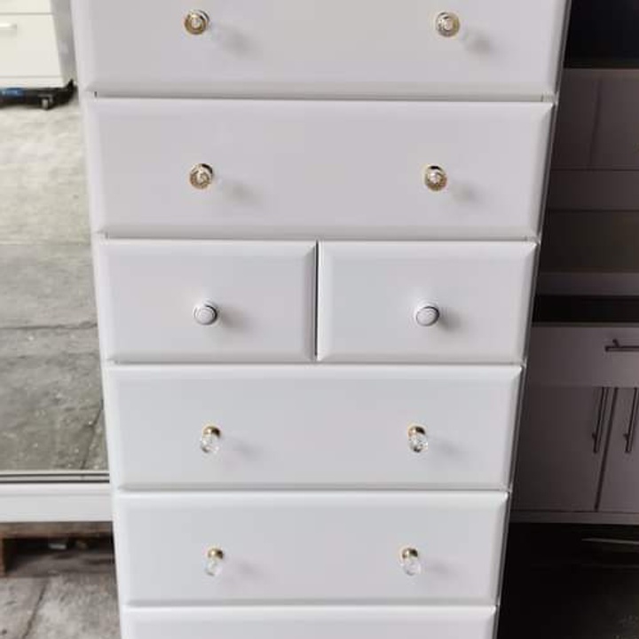 Chest of Drawers at 8800.00 from Pasay City. LookingFour Buy & Sell