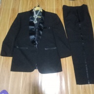 2nd hand suit