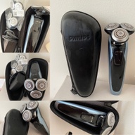 Philips S9211/12 Series 9000 wet & dry rechargeable shaver in color Glacier Blue