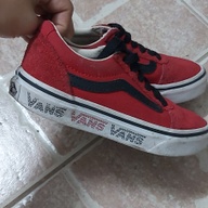 Vans Kids in Red