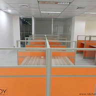 WORKSTATIONS / PANEL PARTITION AND TABLE/ CUBICLE