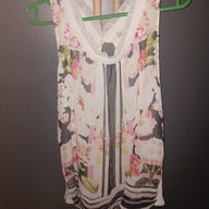 Sleeveless with Flower Designs