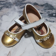 Pre-Loved Moschino shoes