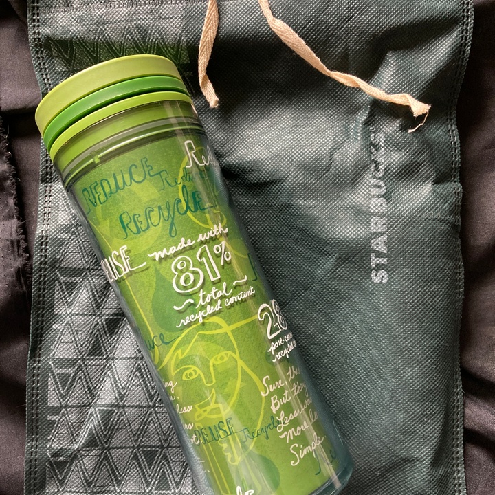 Starbucks coffee flask at 300.00 from Quezon City. LookingFour Buy