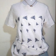 WOMENS TOP!!