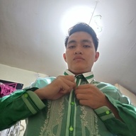 Barong green