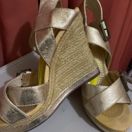 wedge- Gold***