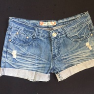 Low waist shorts