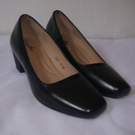 Minihu 1 inch Black Shoes (Size 36)