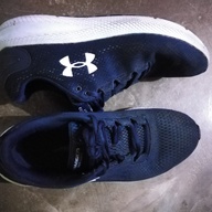 Underarmour running shoes