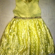 Princess yellow dress