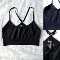 Profit Black Sports Bra Yoga Outfit Sports Top for Women size XS to semi Medium Never used