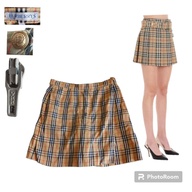 Burberry authentic plaid skirt(medium)