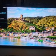 SAMSUNG 50 INCHES SMART TV