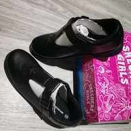 Skechers Black shoes