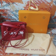 Louis Vuitton Supreme sling bag