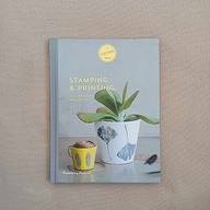 A Craft Studio Book: Stamping and Printing: 20 Creative Projects - Thames Hudson