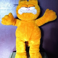 Vintage Garfield stuffed toy