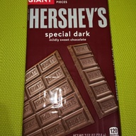 Hersey's dark chocolate (giant)