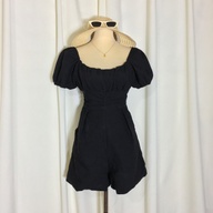 Puffsleeves romper