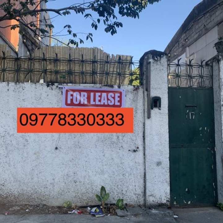 Vacant lot for rent at 100.00 from City of Manila. LookingFour Buy
