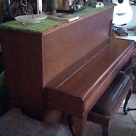 RUSH  SALE! Preloved Piano (Mercedes London) 40 Ton