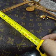 Louis Vuitton Tote Neverfull