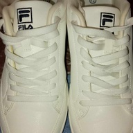 FOR SALE FILA SHOES GOOD AS NEW