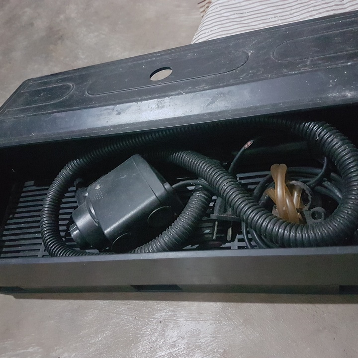 2nd hand water filter at 200.00 from City of Makati. LookingFour Buy