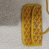 Goyard purse